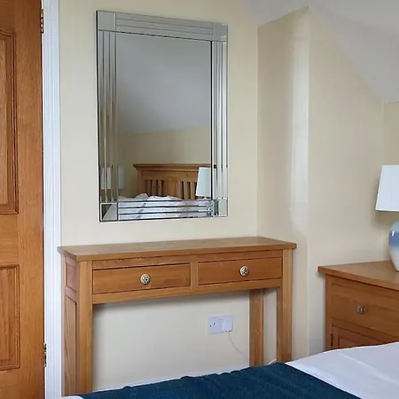 بيت للعطل Tullyally's View *