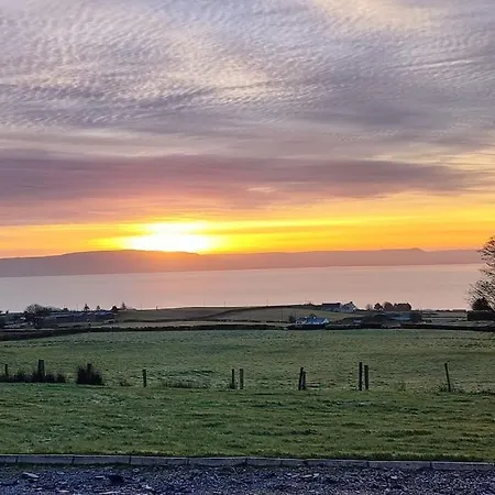 Ferienhaus Tullyally's View *